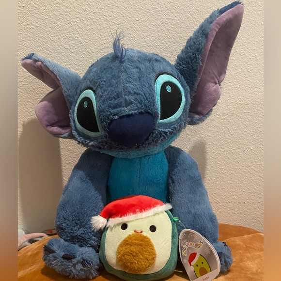 stitch Disney plushie M/L - Picture 2 of 4